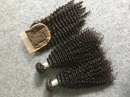 Pełne i grube peruwiańskie włosy ludzkie wyplatają się nieprzetworzone z kręconym, kędzierzawym zamknięciem